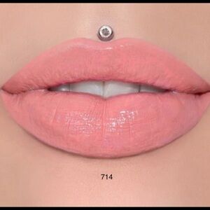 Jeffree Star Cosmetics Supreme Gloss 714 Soft Coral 0.172 FL OZ - NEW